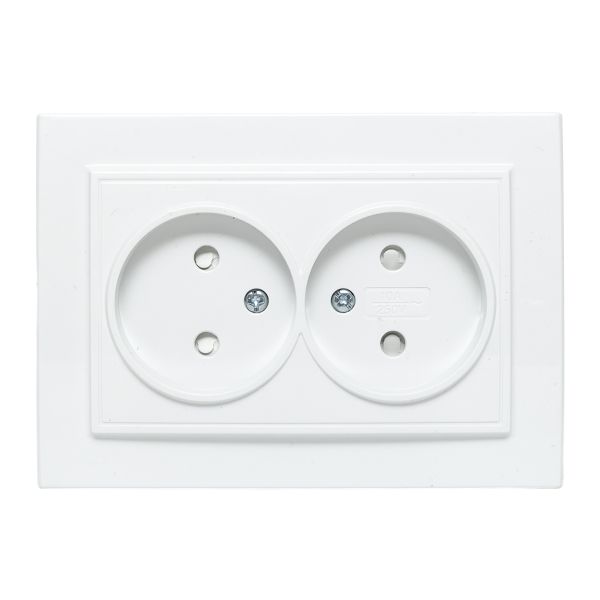 Минск Розетка 2-местная СП без заземления 10А белая с защ. штор. EKF