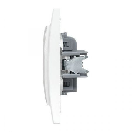 Минск Розетка 1-местная СП без заземления, 10 А, с защ.штор., белая EKF Basic