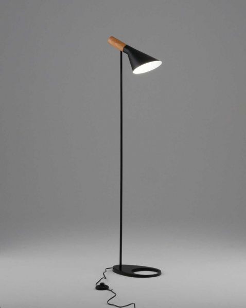 Торшер Moderli Turin V11334-1F