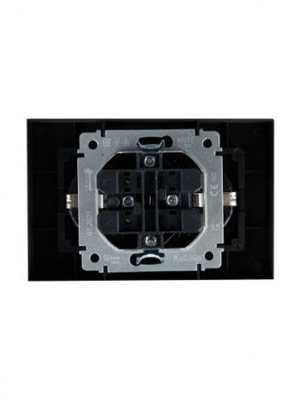 BRITE Розетка 2-местная с заземлением с защитными шторками 16А в сборе РСш12-3-БрМ маренго IEK